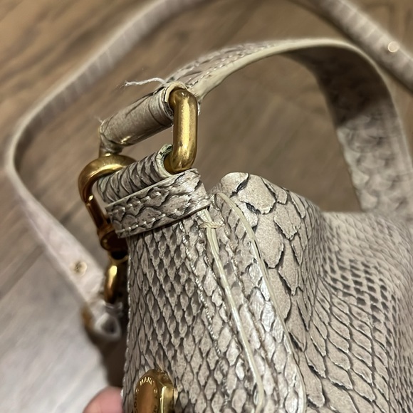 Marc Jacobs messenger faux python handbag - Picture 4 of 12